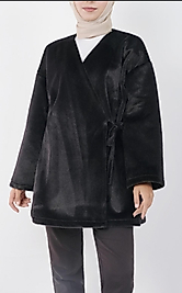 Beli Baglamali Yandan Kürklü Ceket Siyah Renk