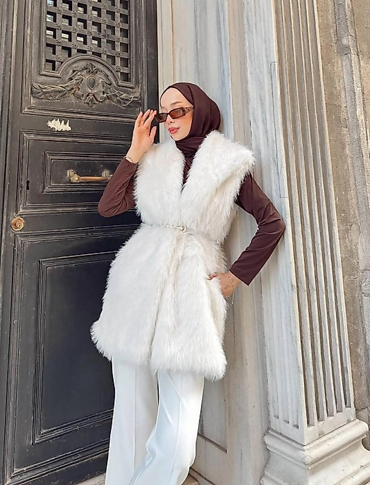 Muadil Kürk Yelek Ekru Renk