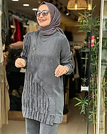 Broşlu İpek Qupra Takim