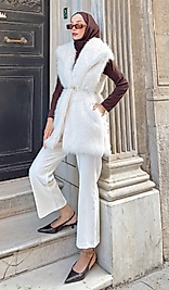 Kürk Yelegimiz Ekru Renk